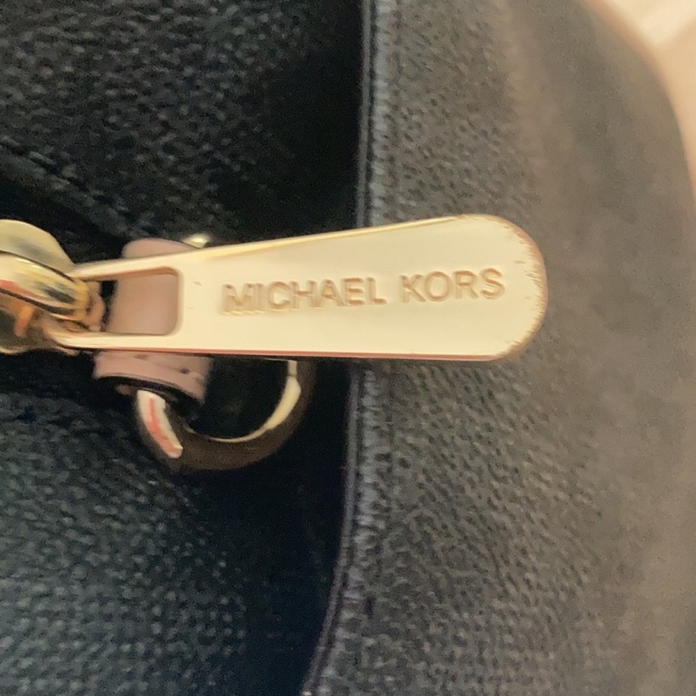 Michael Kors Black GraysonSatchel with Tan Handles and Gold Hardware - Picture 7 of 9